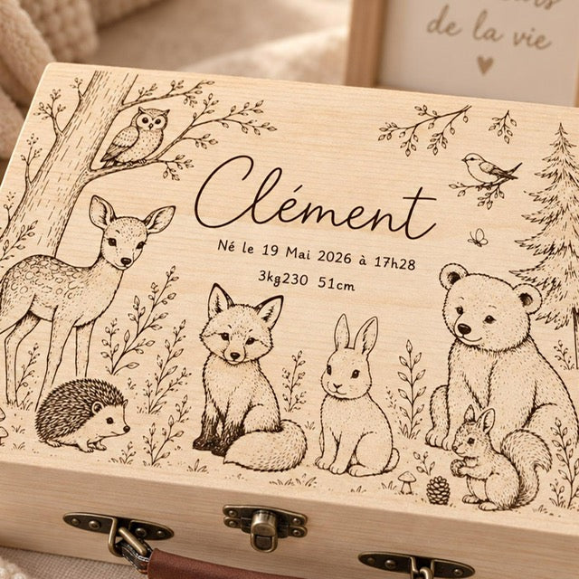 Valisette de naissance en bois personnalisée décor au choix